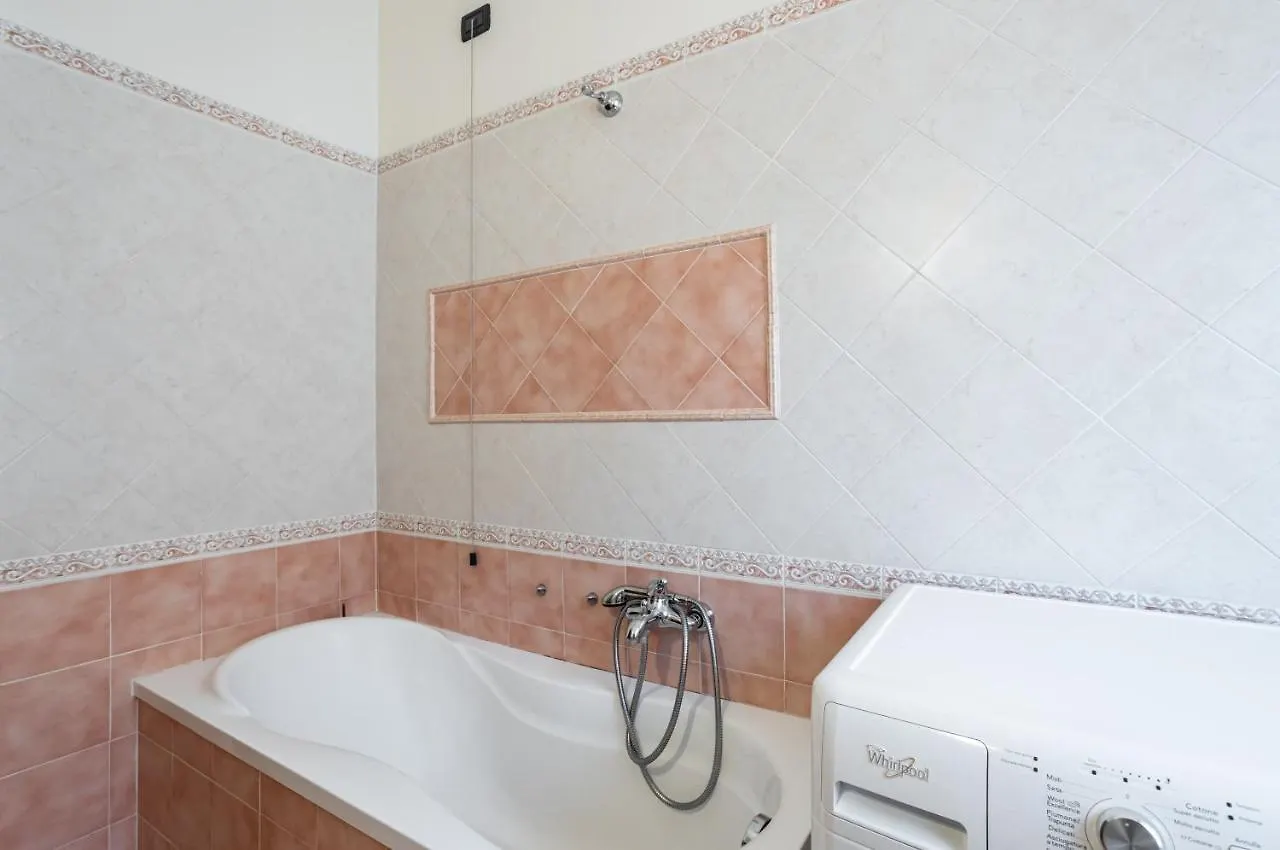 Sesto Di Moriano-Cozy Apt With Garden&Parking! Lucca Daire